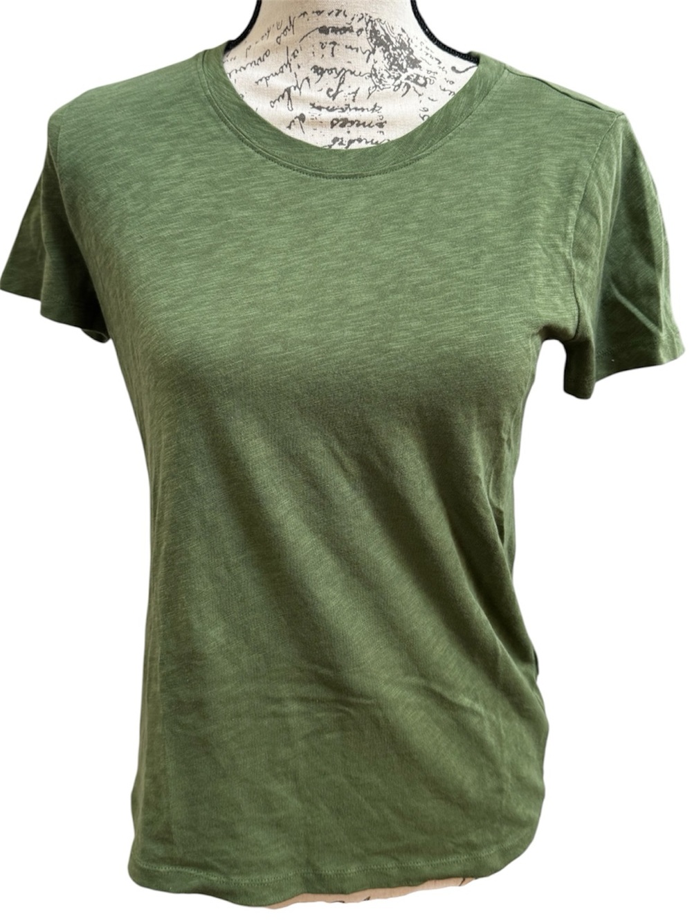 J. Crew Solid Olive 🫒 Green Crewneck Short Sleeve “Girlfriend” Tee 100% Cotton